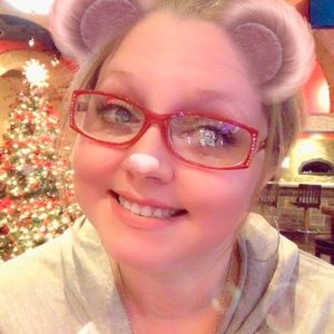 Meet your Posher, Amber